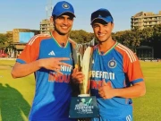 ’میری چھٹی خراب کر دی‘، معروف بھارتی کرکٹر کی ایئر لائن پر کڑی تنقید