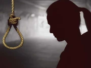 کراچی، پی این ڈی کالونی کے گھر سے 15 سالہ لڑکی کی پھندا لگی لاش برآمد