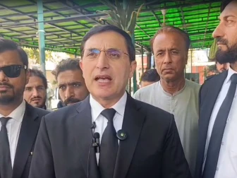 بیرسٹر گوہر نے پارٹی اراکین کو ایک دوسرے کے خلاف بیان بازی سے روک دیا
