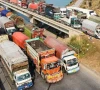 آئل ٹینکرز اور گڈز ٹرانسپورٹر کی ہڑتال جاری، کل وفاق و سندھ حکومت سے مذاکرات ہوں گے