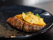 دن میں کثرت سے گوشت کھانا کتنا نقصان دہ ہو سکتا ہے؟