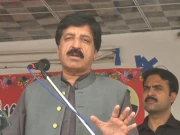 پی ٹی آئی احتجاج کے بجائے مذاکرات سے معاملات حل کرے، گورنر پنجاب 