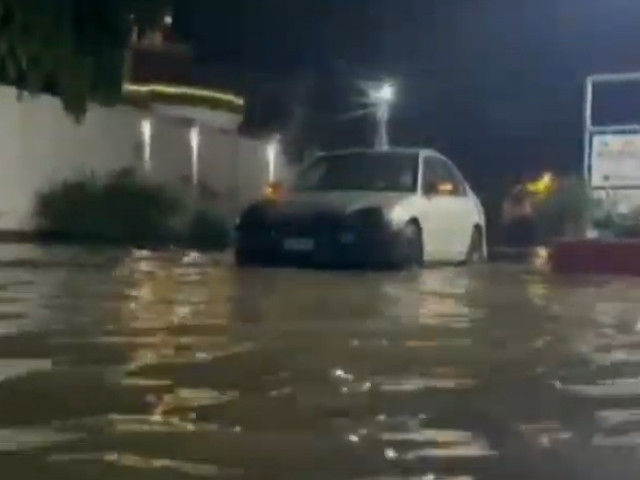 506 ملی میٹر بارش کا قہر، گجرات کے بازار، عدالتیں اور گھر زیرِ آب