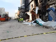 کراچی؛ آتشزدگی سے متاثرہ گل پلازہ کو سیل کرنے کا عمل شروع