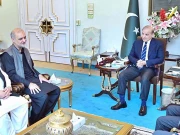 وزیراعظم کا عید کی مبارک باد کیلیے ٹیلی فون، حافظ نعیم کا پیٹرولیم مصنوعات کی قیمت کم کرنے کا مطالبہ