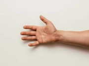 کراچی: گلشن اقبال میں کٹا ہوا انسانی بازو ملنے سے علاقے میں خوف وہراس پھیل گیا