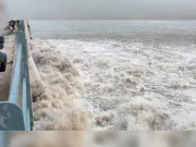 سیالکوٹ، ہیڈ مرالہ بیراج پر اونچے درجے کا سیلاب، پانی ساڑھے 9 لاکھ کیوسک سے تجاوز کر گیا