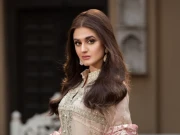 مہنگے کپڑوں اور لگژری گاڑیاں؛ حرا مانی نے خوشی کا راز بتا دیا