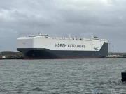 9 ہزار سے زائد گاڑیاں لے جانے والا دنیا کا سب سے بڑا کارگو شپ