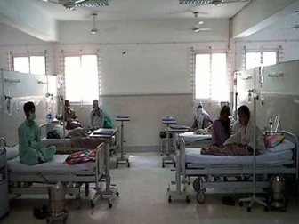 سرکاری اسپتالوں میں بستروں کی تعداد میں اضافہ نہیں کیا گیا