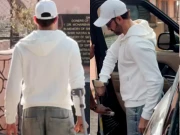 ہریتک روشن لاٹھی پکڑ کر چلنے پر مجبور ہوگئے، ویڈیو وائرل