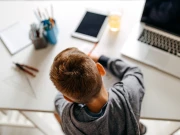 ہوم ورک میں مدد کیلئے بچے نے 911 پر کال کردی