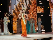 مقابلہ حسن میں ماڈل کی شرمندہ کردینے والی غلطی؛ ویڈیو وائرل