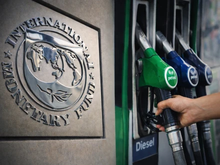 آئی ایم ایف کا پاکستان سے پیٹرول اور ڈیزل فوری مہنگا کرنے کا مطالبہ