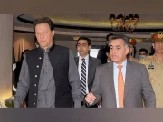 عمران خان کوفیض حمید کے نام پرزیرِعتاب لانے کی کوشش قبولیت نہیں پاسکتی، پی ٹی آئی