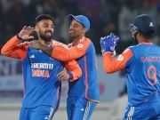 بھارتی کھلاڑی الگ الگ فلائٹس سے 4 ستمبر کو دبئی پہنچیں گے