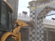 آر ایس ایس کے نظریے پر چلنےوالی بی جے پی سرکار میں مسلمانوں کے مذہبی مقامات غیر محفوظ