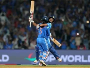 ویمنز ورلڈ کپ: بھارت نے آسٹریلیا کو شکست دیکر فائنل میں جگہ بنالی