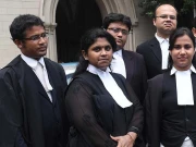 نئی دہلی، 1 لاکھ 65 ہزار وکلا محض 7745 چیمبر دفاتر نہ ملنے کا بحران سنگین