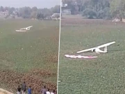 بھارتی فضائیہ کا طیارہ تالاب میں گر کر تباہ؛ 2 افسران سوار تھے، ویڈیو وائرل