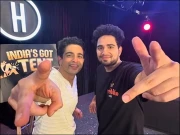 رنویر الہٰ آبادیا یوٹیوب سے کتنا کماتے ہیں؟ ماہانہ آمدنی سامنے آگئی