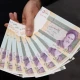 ایرانی کرنسی کی قدر میں 100 گنا اضافہ، پاکستانیوں نے 5 روز میں 3 کھرب ریال خرید لیے