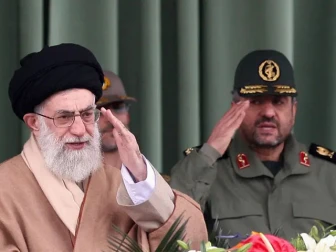 امریکا اور اسرائیل مہم جوئی سے باز رہیں، ااپنے سپریم لیڈر کے ایک اشارے کے منتظر ہیں؛ ایرانی چیف