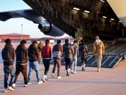 امریکا نے مزید 55 ایرانی ملک بدر کر دیے، تہران کا سخت ردعمل سامنے آگیا