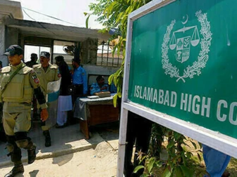 کم عمر بچوں کے سوشل میڈیا استعمال سے متعلق درخواست پر حکام سے جواب طلب