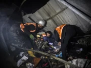 اسرائیل کی پناہ گزیں کیمپ پر بمباری، خواتین و بچوں سمیت 20 فلسطینی زندہ جل گئے