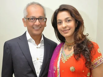 جوہی چاولہ نے بھارتی بزنس مین جے مہتا کے ساتھ شادی چھ سال تک خفیہ کیوں رکھی؟