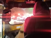 بھارت میں خاتون رکشہ ڈرائیور کی جدوجہد نے سب کے دل جیت لیے