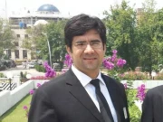 جج ہمایوں دلاور کیخلاف سوشل میڈیا مہم، کے پی حکومت کے افسر کا ٹرائل روکنے کا حکم