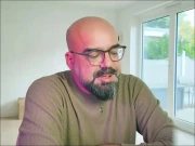 سوشل میڈیا انفلوئنسر جنید اکرم کے والد انتقال کرگئے