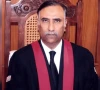190 ملین پاؤنڈ کیس؛ کیا آپ عدالت پر دباؤ ڈالنا چاہتے ہیں؟ چیف جسٹس اسلام آباد ہائیکورٹ وکلاء پر برہم