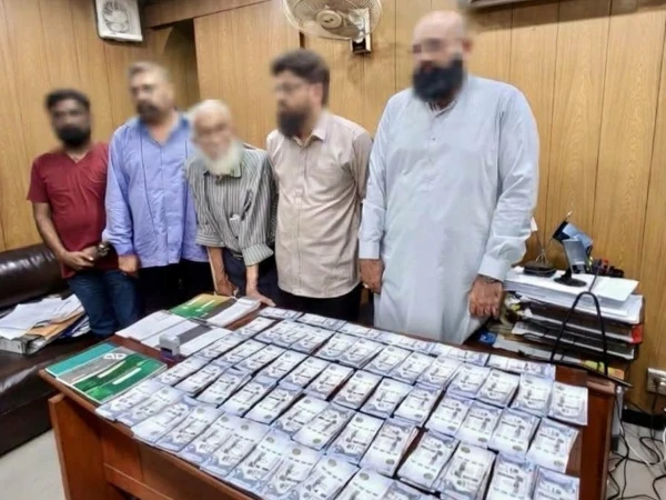 کراچی میں ایف آئی اے کی کارروائی، بینک منیجر سمیت 5 ملزمان گرفتار