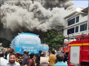 کراچی؛ لانڈھی کی گارمنٹس فیکٹری میں آتشزدگی، عمارت زمین بوس، 7 افراد زخمی