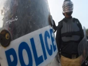 کراچی، قانون کے رکھوالے لٹیروں کی صف میں شامل، پولیس اہلکاروں کی بھتہ خوری بے نقاب