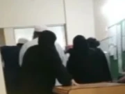 کراچی،نجی اسکول میں خاتون ٹیچر کو تشدد کا نشانہ بنانے والے پولیس اہلکار سمیت 3 ملزمان کی ضمانت منظور