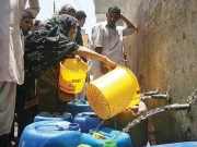 کراچی کے مختلف علاقوں میں 9 دن سے پانی کی فراہمی بند