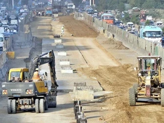 2025 اختتام کی جانب گامزن، کراچی میں کوئی میگا منصوبہ مکمل نہیں کیا جا سکا