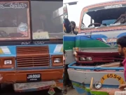 کراچی، تیزرفتار بس اور واٹر ٹینکر نے موٹرسائیکل سواروں کو کچل دیا