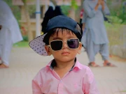 کراچی، نالے میں گرنے والے بچے کی تلاش 24 گھنٹے بعد بھی جاری، اہل خانہ سراپا احتجاج