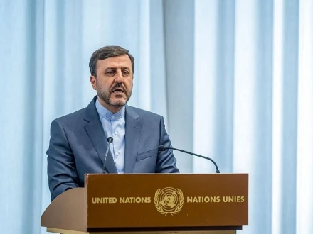 دھمکیوں اور پابندیوں کا دور ختم ہورہا ہے، ایران کو تنہا کرنے کی امریکی مہم پر تہران برہم