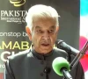 پاکستان میں صرف بیوروکریسی احتساب کے عمل سے مکمل بالاتر ہے، خواجہ آصف