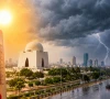 کراچی میں آج بھی شدید گرمی کا راج، دوپہر کے وقت گرج چمک کے ساتھ بارش کا امکان