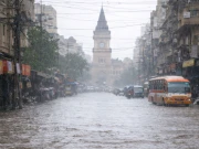 کراچی میں بارش کا 41 سالہ ریکارڈ ٹوٹ گیا