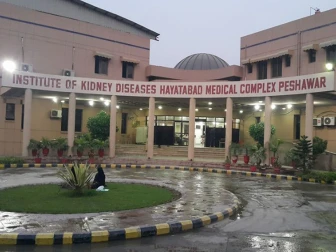 خیبر پختونخوا کے امراض گردہ کے اسپتال میں مریض بچے کو 4 سال بعد کی تاریخ دینے کا انکشاف