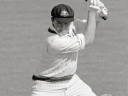 سابق آسٹریلوی کرکٹر انتقال کر گئے