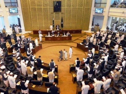 خیبرپختونخوا، ناراض ارکان ڈٹ گئے، حکومت نے بجٹ منظور کرانے کی حکمت عملی تیار کر لی